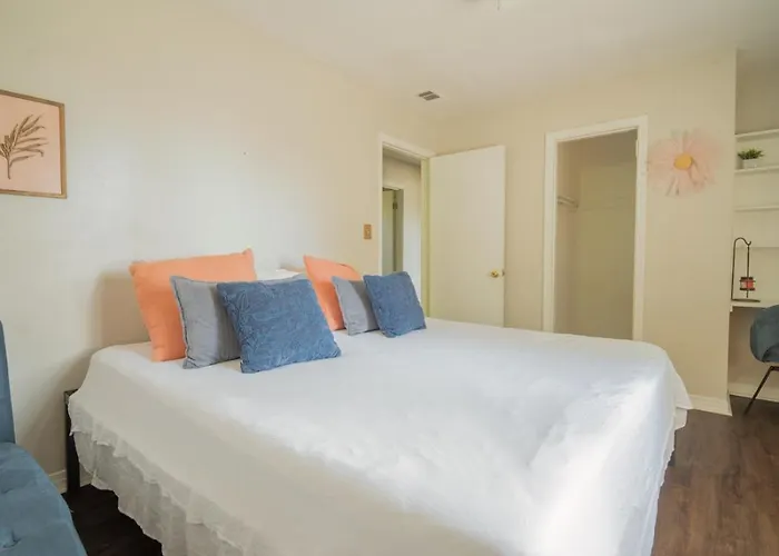 Cozy 3bd House Near Stadiums, Downtown King Bd Сasa de vacaciones Tallahassee
