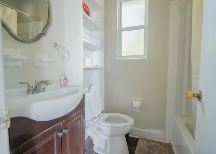 Cozy 3bd House Near Stadiums, Downtown King Bd